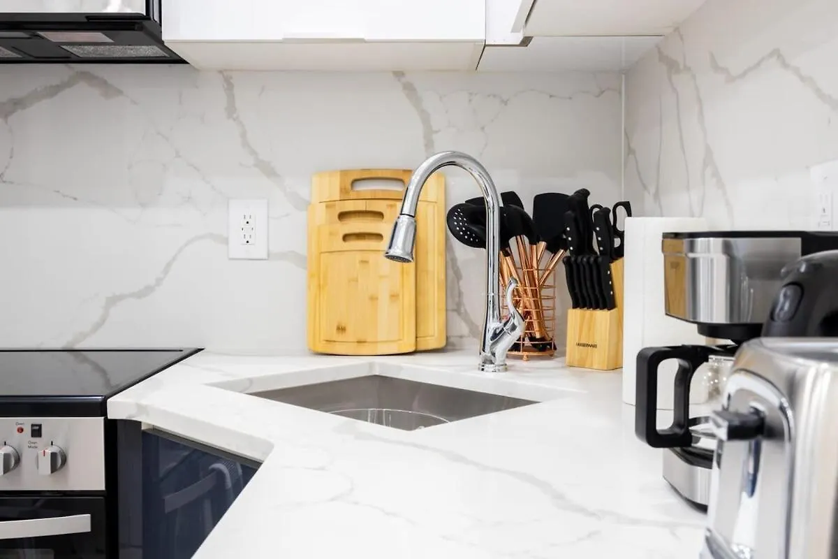 ניו יורק 317-1An - New Modern 1Br W&D Walk To Central Park 0*, ניו יורק